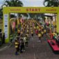 Para peserta 'KasmaRUN' bersiap memulai berlari. Foto: Milyawati/kepripedia.com.

