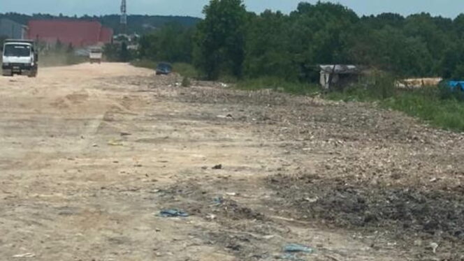 
					Lokasi penampakan pembuangan sampah di lahan kosong. Foto: Istimewa