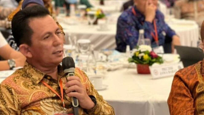 
 Gubernur Ansar saat hadir forum provinsi se Indonesia, Selasa (10/5) di Bali. Foto: Dok Diskominfo Kepri