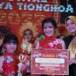 Penyerahan hadiah lomba di Festival Budaya Tionghoa
