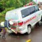 Mobil ambulan RSUD Encik Maryam Terguling