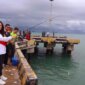 Cen Sui Lan mancing di pelabuhan Tanjung Moco saat kundapil tahun 2022 lalu