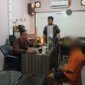 Pelaku saat diperiksa di Polresta Tanjungpinang