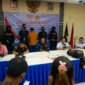Konferensi pers penangkapan penyelundupan 1kg sabu di Bintan