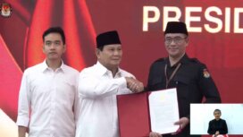 Ketua KPU dan Prabowo Subianto Gibran Rakabuming Raka. Foto: dok KPU